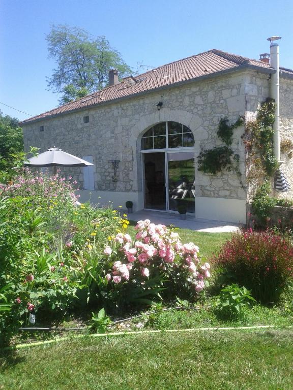 Chambres D'Hotes Domaine De La Rose Des Vents Castelnau-sur-lʼAuvignon Oda fotoğraf