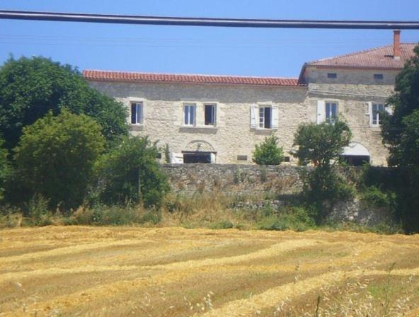 Chambres D'Hotes Domaine De La Rose Des Vents Castelnau-sur-lʼAuvignon Dış mekan fotoğraf